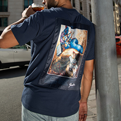 FENDER® Alice in Wonderland Loose Lacivert T-Shirt